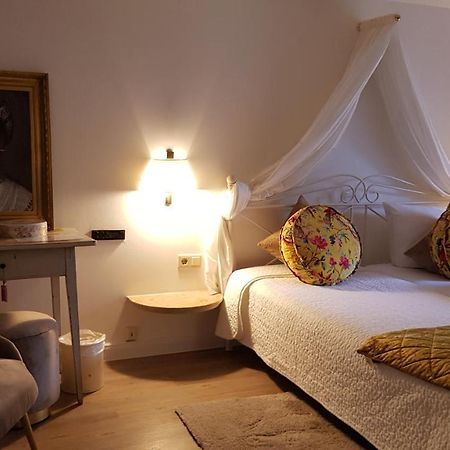 Das Kleine Hotel Iphofen, Fruehstueckszauber, No Waste, Nachhaltig, Nahe Aller Weingueter, Knauf Gips Kg Und Connekt, Kleines Secret Mit Garten & Terrassen, Tv Mirrorring, 55" Tv, Fine Dining, Hunde Willkommen Exteriér fotografie